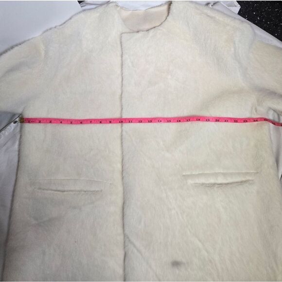LUU SHOP white furry boxy oversized open front coat XL - Picture 13 of 14